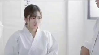 御姐-巨乳-奈何执念这身行头，人见人爱，泛滥的花心，手指抠逼，贱的一手淫水，揉着巨乳骚气冲天！
